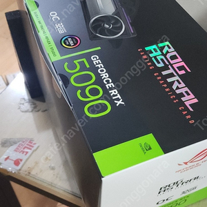 ASUS ROG Astral LC 지포스 RTX 5090 OC D7 32GB 인텍앤컴퍼니