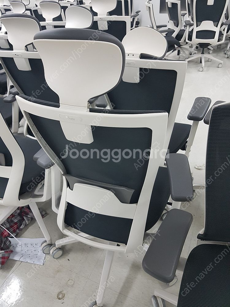 퍼시스 사무용의자 CHN4300WAH 대량판매--2
