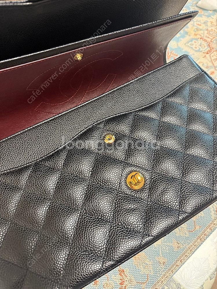 샤넬 클래식 금장 점보--6