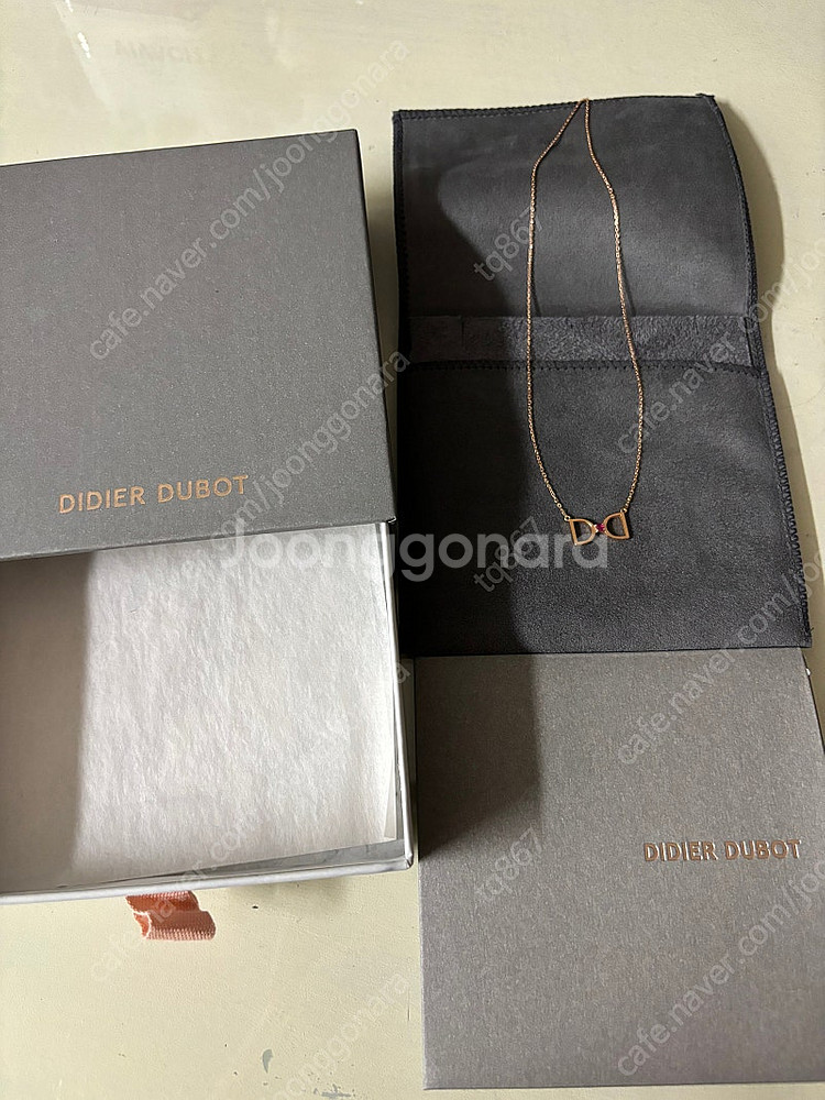 디디에두보 미스두 14K 목걸이 판매합니다--0