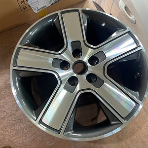 [용인 미형상사] 올란도 18인치 순정 휠