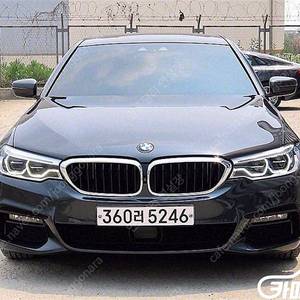 [BMW]5시리즈 (G30) 520d xDrive M 스포츠 플러스 ★중고차★중고차매입★전액할부★저신용자★신불자★소액할부★현금★카드 전부 가능합니다!