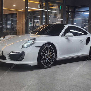 포르쉐 중고 911 중고 터보 중고 포르쉐 빨간색 2015년식 27,956km 터보 S 개인사업자중고차