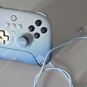 8bitdo 원신 중운패드 팝니다.