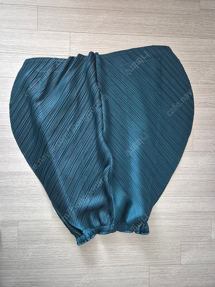 플리츠플리즈 탭 스커트--3