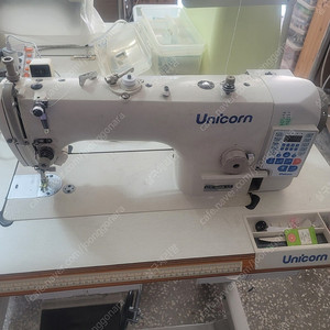 유니콘 LS2-H6000M-D 미싱