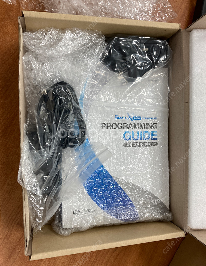 미사용 산업용터치컴퓨터 IEC1000-104 2대--4