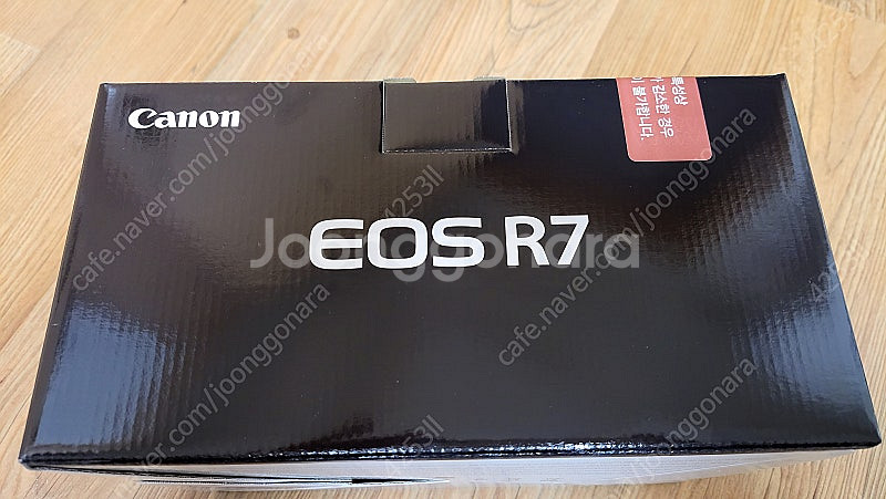 ********* 캐논 EOS R7 **********...--0