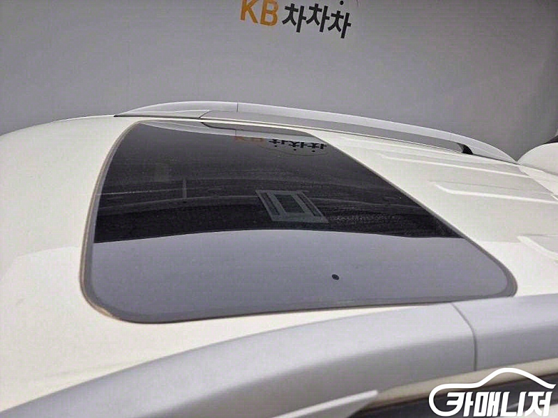 [KG모빌리티(쌍용) ]뉴코란도C 2WD 2.0 CVT...--4