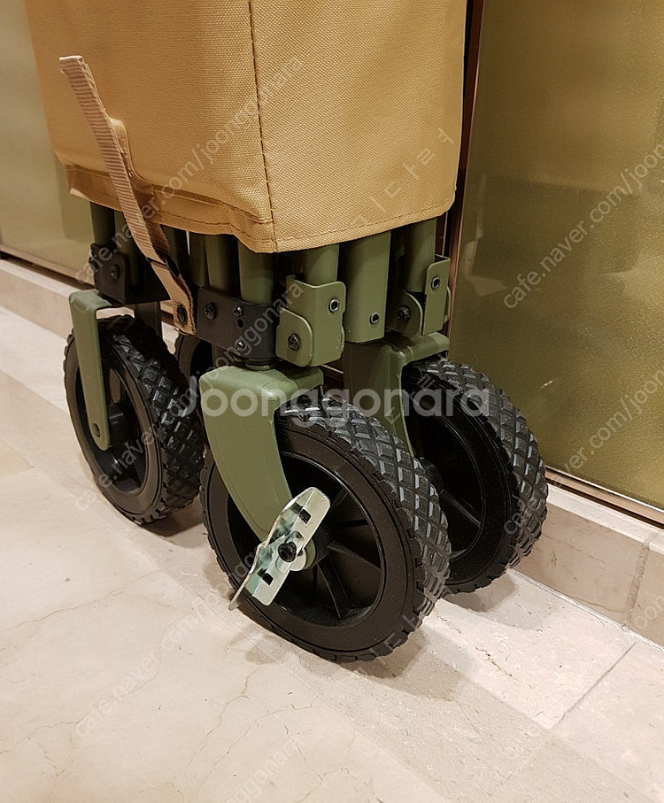 (미사용) 콜맨 캠핑 웨건 코요테브라운--4