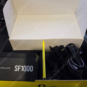 커세어 SF1000 팝니다.