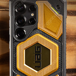 UAG S25 울트라 울템케이스 삽니다.