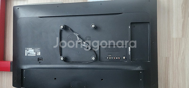 LG 43인치 풀HDTV 팝니다.--1