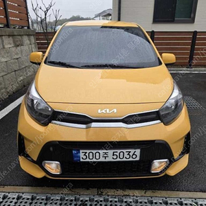 경차 중고 모닝 중고차 시세 기아 중고차 노란색 2023년식 23,730km 스탠다드 중고자동차가격