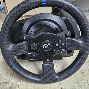 트러스트마스터 t300rs gt 레이싱휠