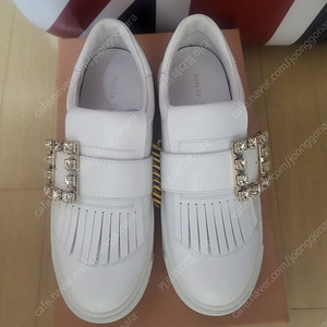 로저비비에 보석 슬립온 새상품 230