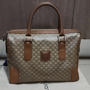 셀린느 CELINE 보스턴백/ 한섬 더캐시미어 케이블 니트탑