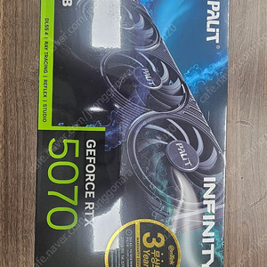 PALIT 지포스 RTX 5070 Infinity 3 D7 12GB 이엠텍 미개봉 새제품 판매합니다.
