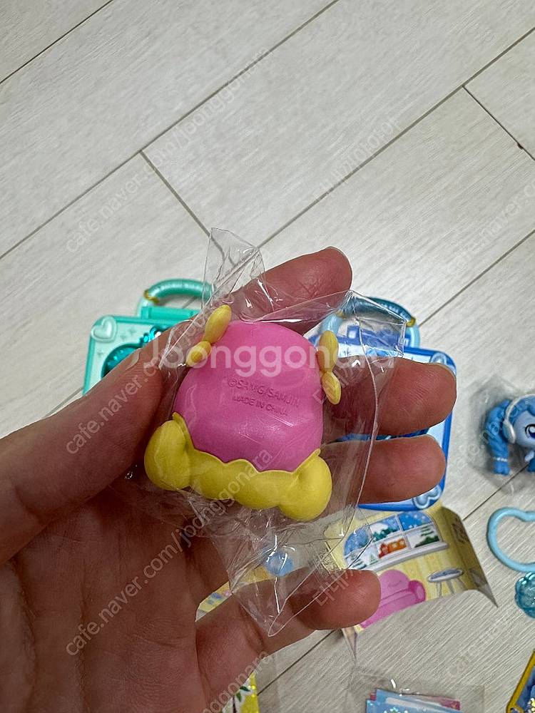 티니핑 꾸래핑 퐁당핑 피규어 미사용품 (열쇠있음)--2
