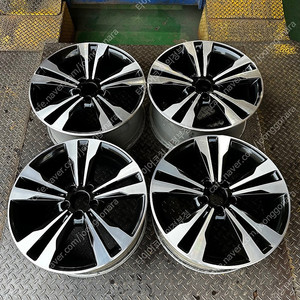 19인치 벤츠 W222 S500 블랙폴리쉬 중고휠 1대분