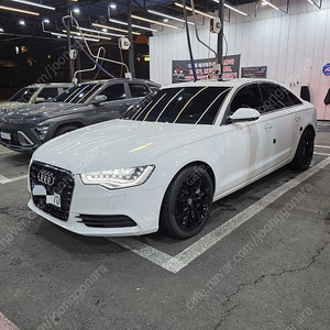아우디 AUDI A6 3.0TFSI 전기형 판매합니다.(zf8단미션, LED패키지 풀LED) 1350->1290
