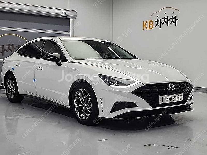 소나타 중고 쏘나타 DN8 중고차 흰색 2022년식 2...--4