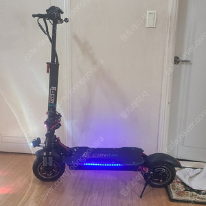 2400w 듀얼모터 알콘듀얼 전동킥보드 팝니다.