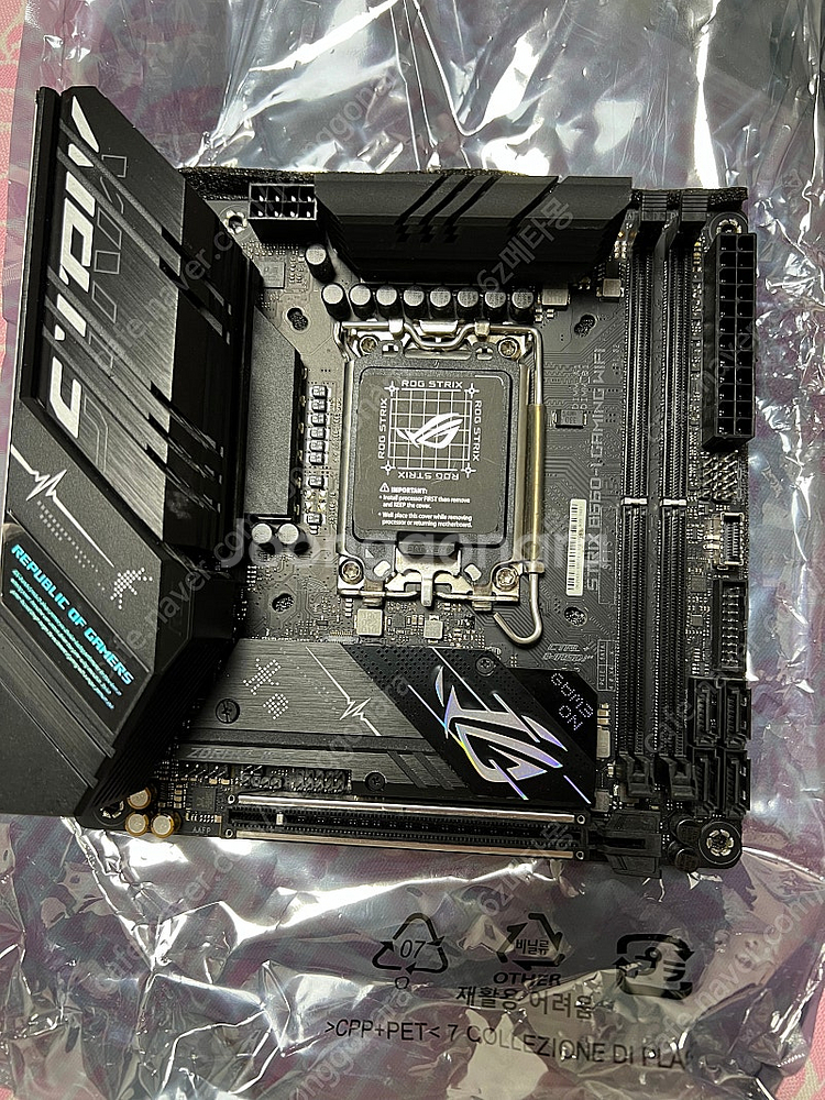 Asus b660i rog strix--0