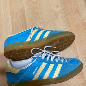 아디다스 가젤 인도어 235