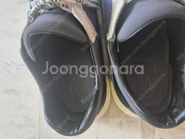 랑방 스니커즈--2