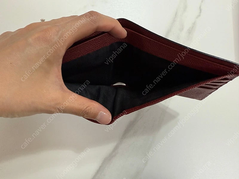 발리 남성 반지갑 이미지