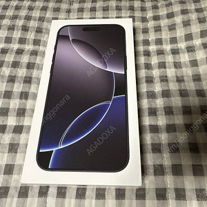 아이폰16 Pro Max 256GB 미개봉 판매합니다.