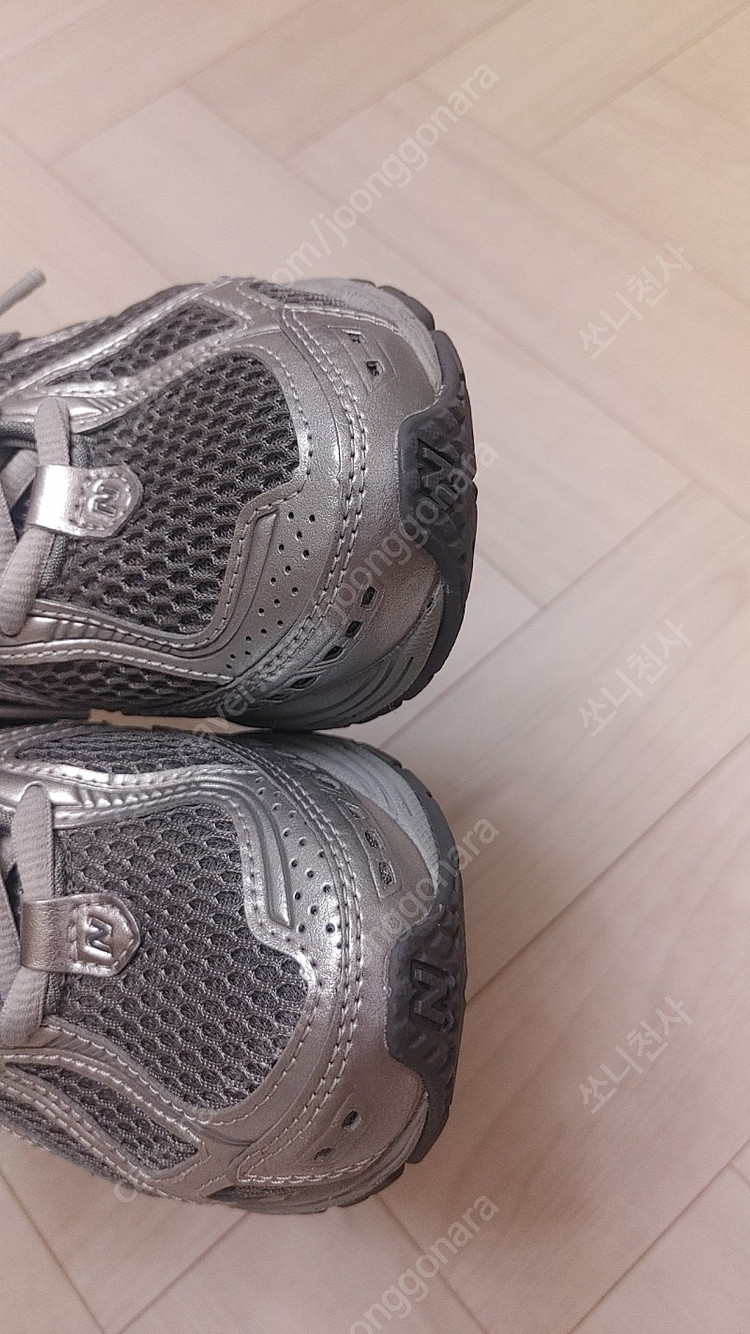 뉴발란스 1906--1