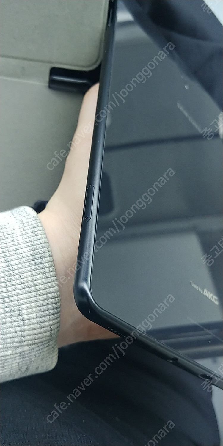 갤럭시탭S4 LTE (T835) S급 케이스포함 14.2만 팔아요 이미지