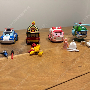 로보카폴리 변신로봇 4종 5인치 디럭스