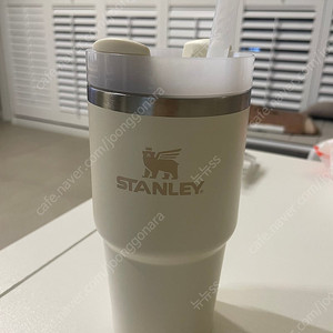 스탠리 퀜처 H2.0 텀블러 591ml 정품 (크림 컬러)