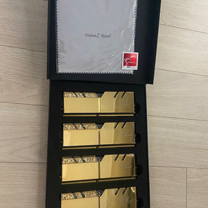 G.SKILL DDR4-3200 CL16 TRIDENT Z ROYAL 골드 패키지 (32GB(8Gx4))