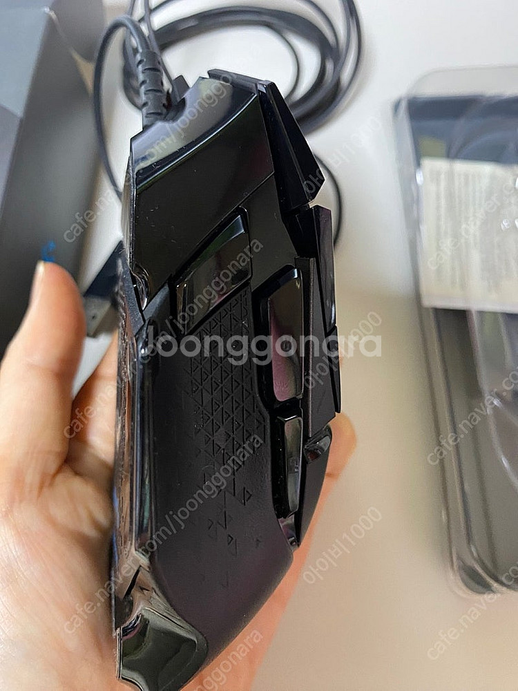 로지텍 G502 유선 팝니다.--2
