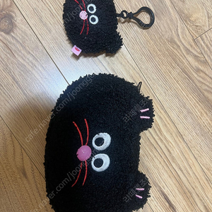 모남희 생리대 파우치 얼굴 키링