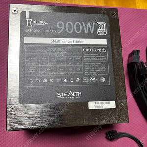 900W 80 PLUS SILVER 파워 서플라이