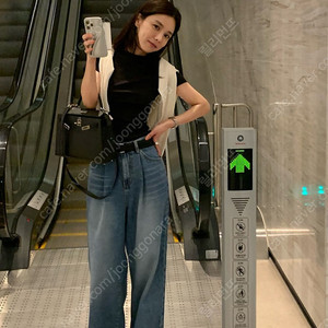 프레쉬라벨 하프앤넥 티셔츠(새상품)M