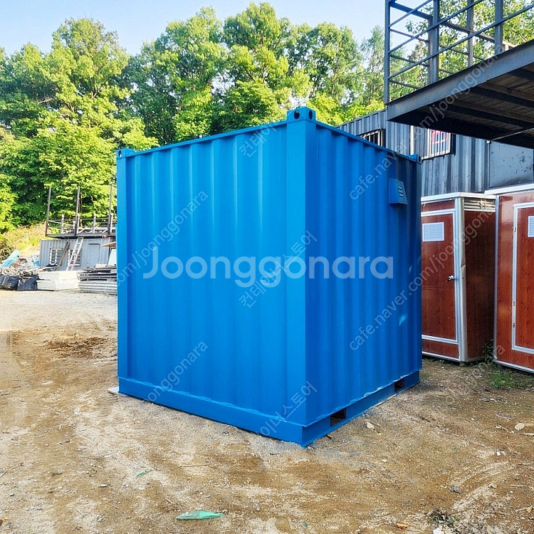 [중고창고컨테이너] 2.4M x 2.4M 소형 창고 컨...--1