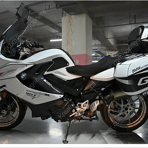 19년식(20년 등록_ F800GT 팝니다. 관리 제가 직접 관리한 차량입니다.