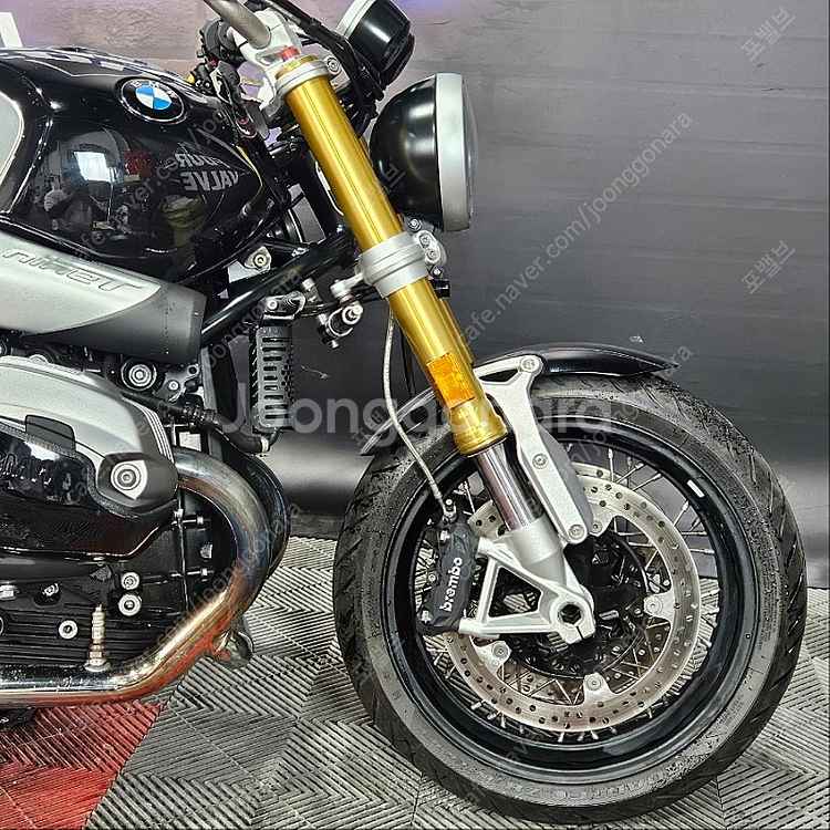 [포밸브] 20년 BMW 알나인티 노멀 : 네이키드 바...--6