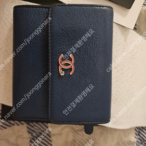 정품거의새것)개런티카드0 샤넬고트cc반지갑 네이비