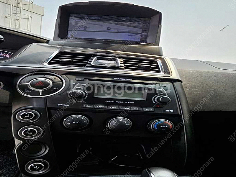 KG모빌리티(쌍용) 더뉴코란도스포츠 CX7(4WD) 선...--8