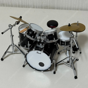 Pearl 드럼 미니어처 피규어