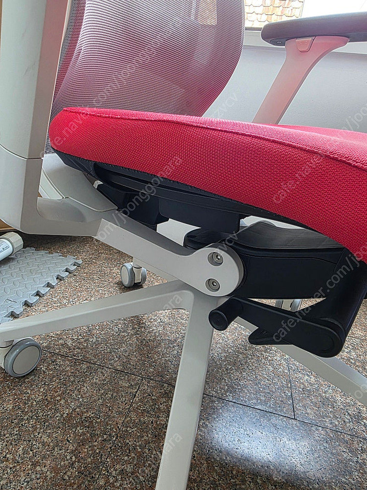 [11만] 퍼시스 의자 CHA4300WAH (시디즈 T50 HLDA)--3