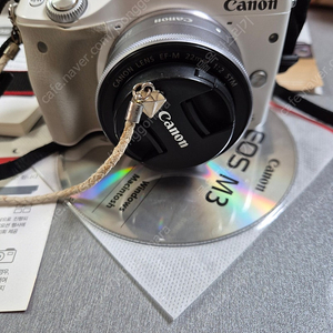 캐논 m3+22mm기본 렌즈