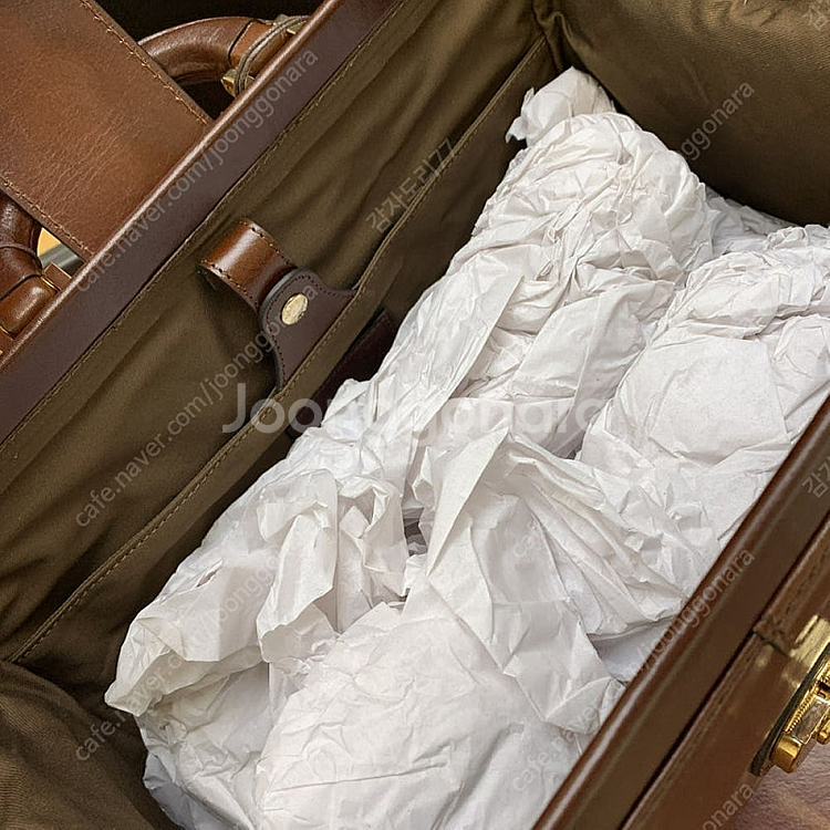 더브릿지 46120101 왕진백 배송료 포함 63만원에...--2